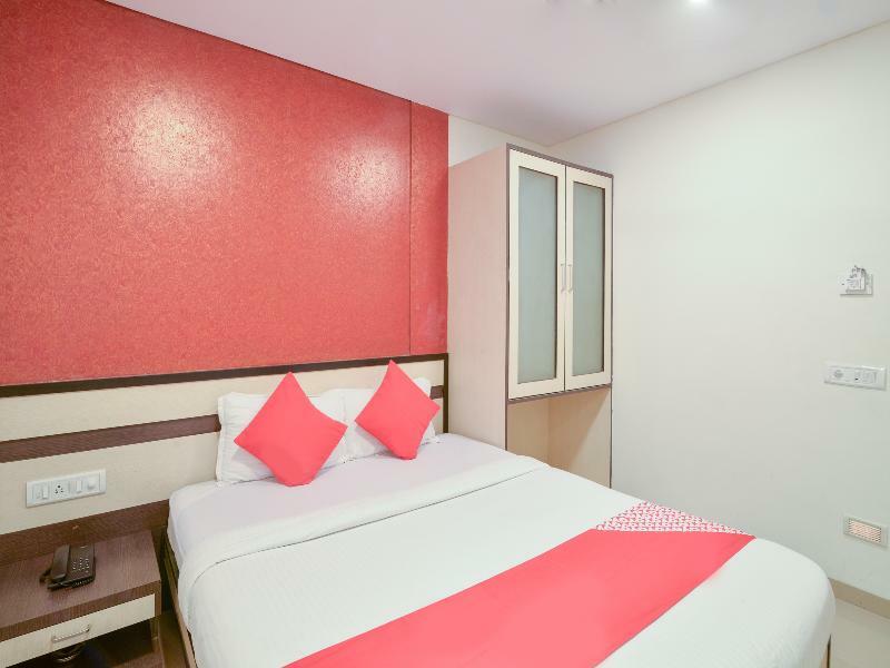 โอโย 7892 โฮเต็ล มิเนอร์วา เรซิเดนซี Hotel มุมไบ ภายนอก รูปภาพ