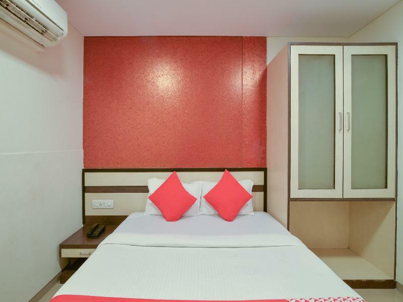 โอโย 7892 โฮเต็ล มิเนอร์วา เรซิเดนซี Hotel มุมไบ ภายนอก รูปภาพ